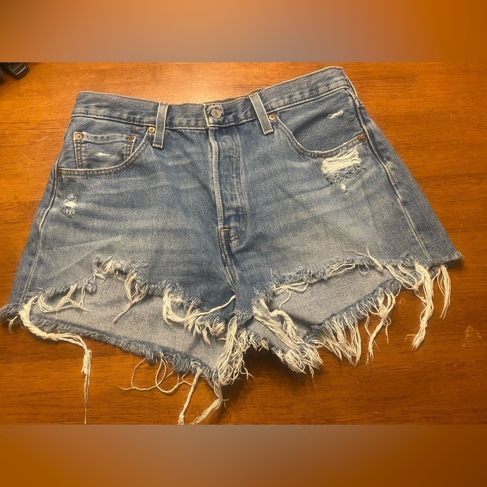 Levi's Frayed 501 Denim Shorts 33